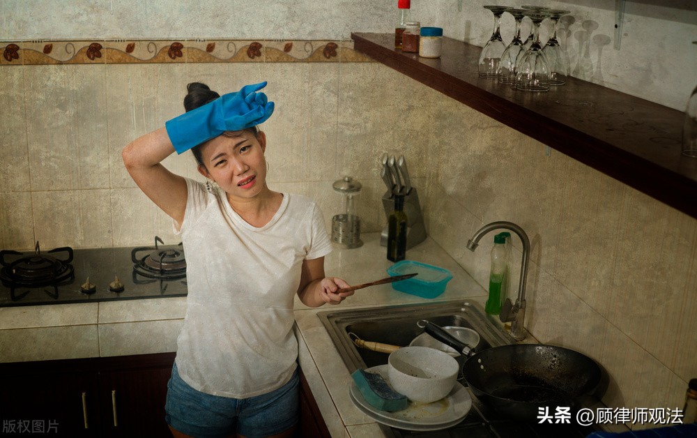 房屋被漏水谁应该承担责任,房屋漏水承担什么责任