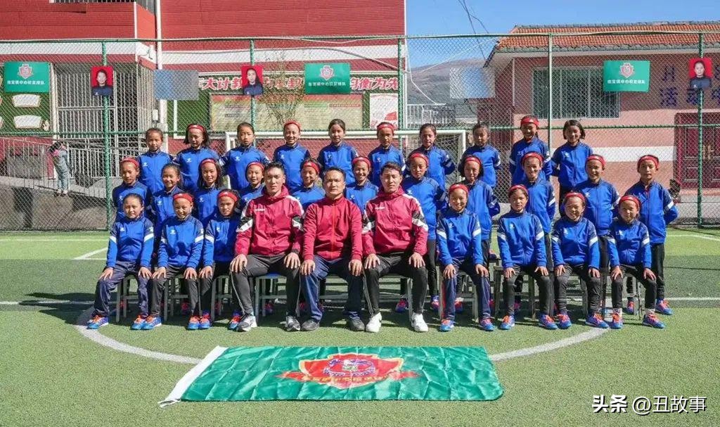 大凉山少年足球队,大凉山彝族足球少年