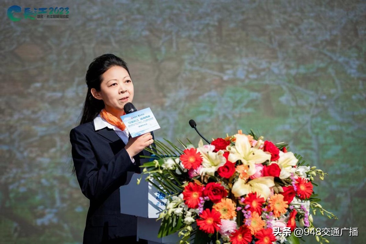 文旅局局长为马拉松打call,文旅局举办马拉松