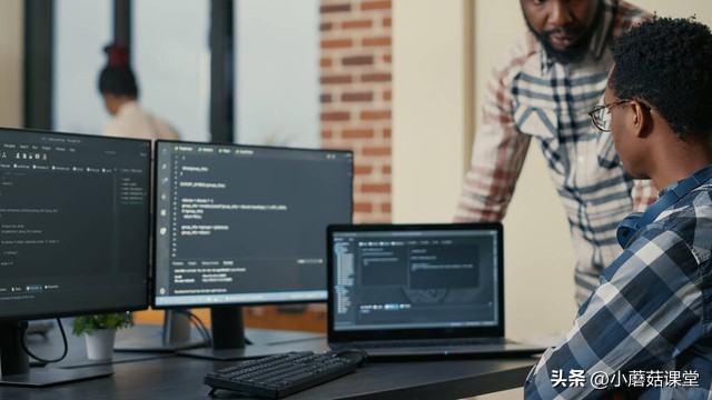 当前软件开发主流技术,哪种编程语言更适合软件开发