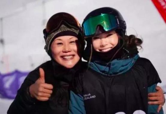 谷爱凌的爸爸妈妈家世背景,谷爱凌背后故事文字