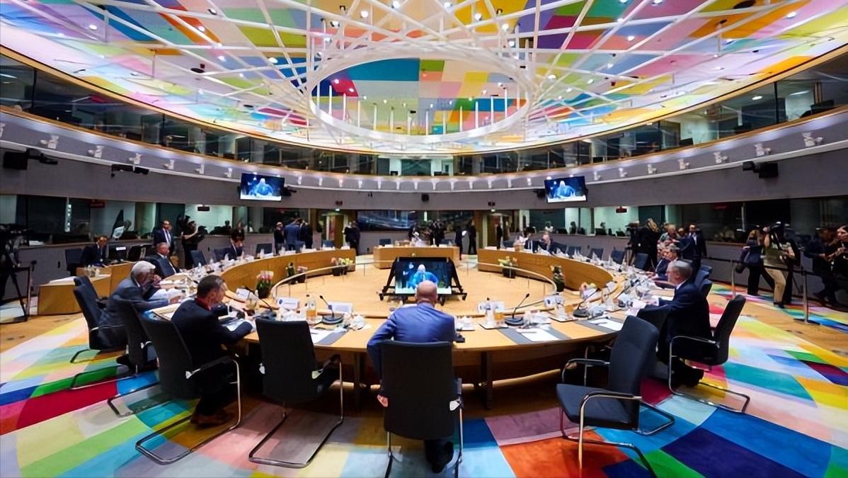 泽连斯基无助照片,泽连斯基无奈图片