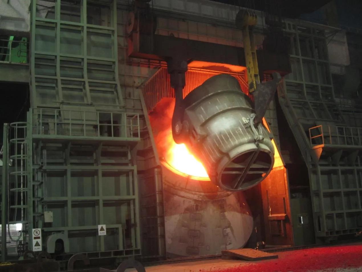 爱达魔都号和海上巨人号谁更大,爱达魔都号游轮建造价格