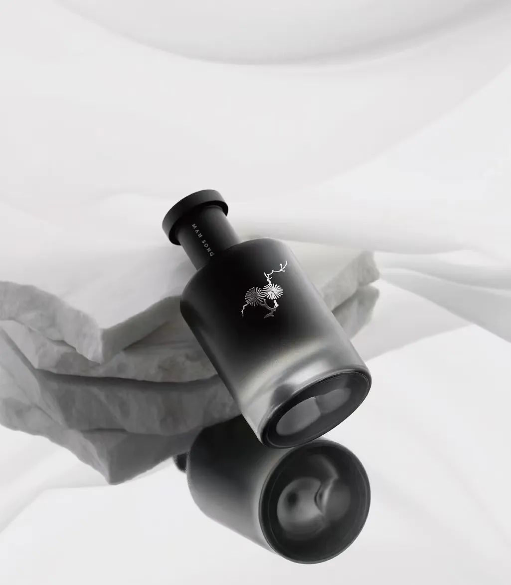 持久清新淡香水推荐女生用哪款,比较清新的淡香水推荐女士用哪款