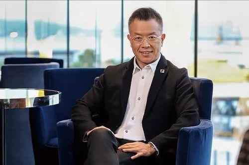 耐克阿迪旗舰店现状,耐克阿迪达斯销量暴涨