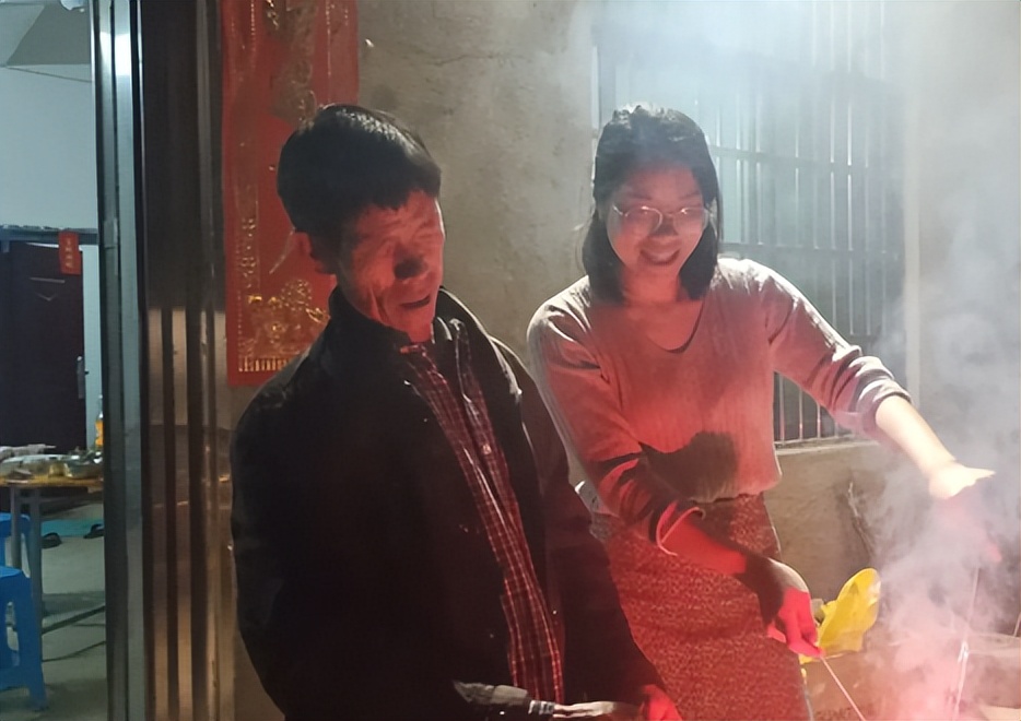 越南姑娘六六的抖音号,越南姑娘六六在中国