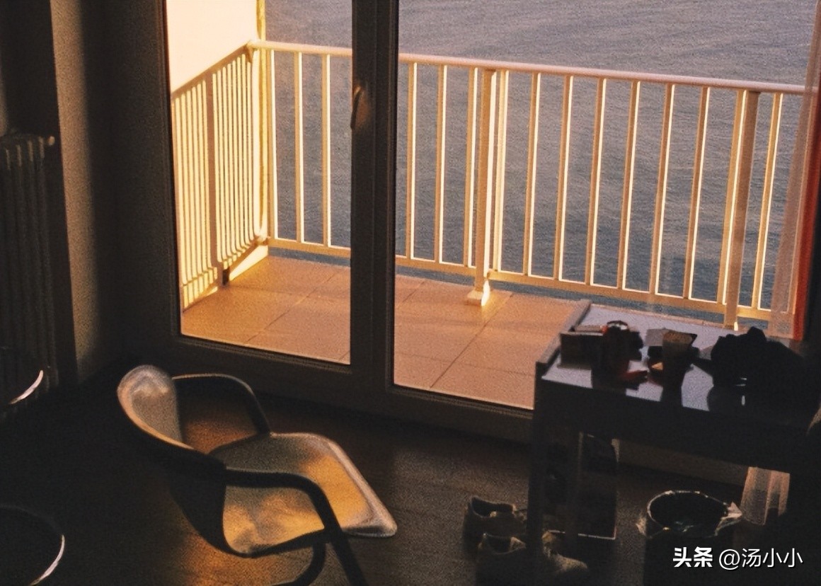 一年被辞退了4次,一个同事毫无征兆被辞退了