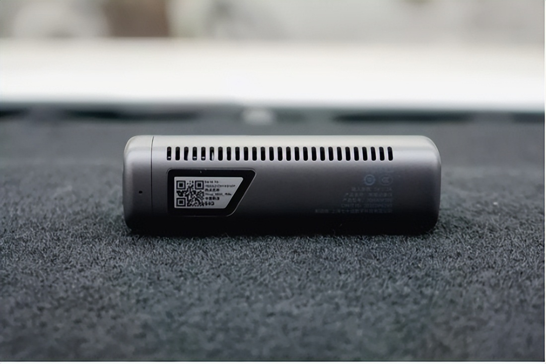 能4G联网的行车记录仪到底实不实用？70迈M500行车记录仪评测体验
