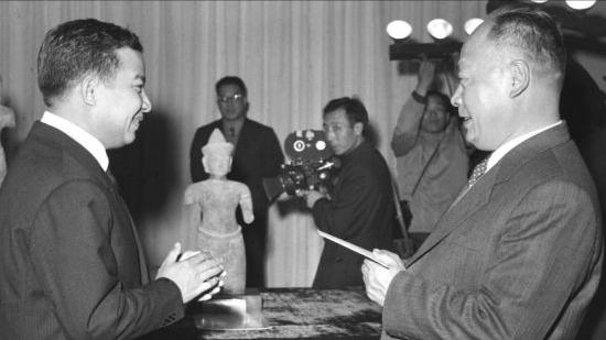 陈毅说毛主席有四个缺点，但事实证明，这其实是四个优点