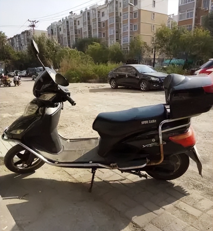 断舍离女孩火上央视抖音号,断舍离的女生抖音