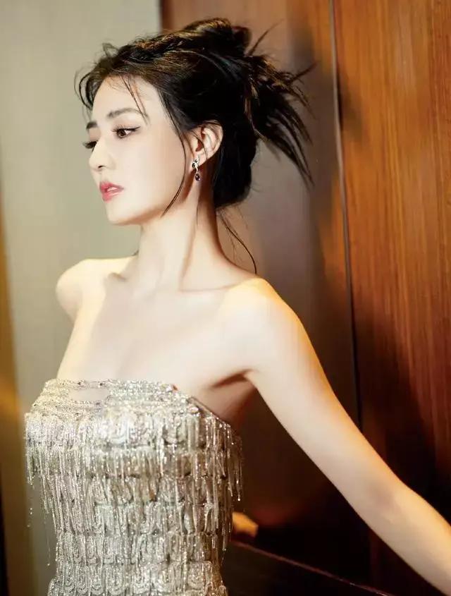 徐璐身材惊艳众人,27岁的徐璐有多迷人