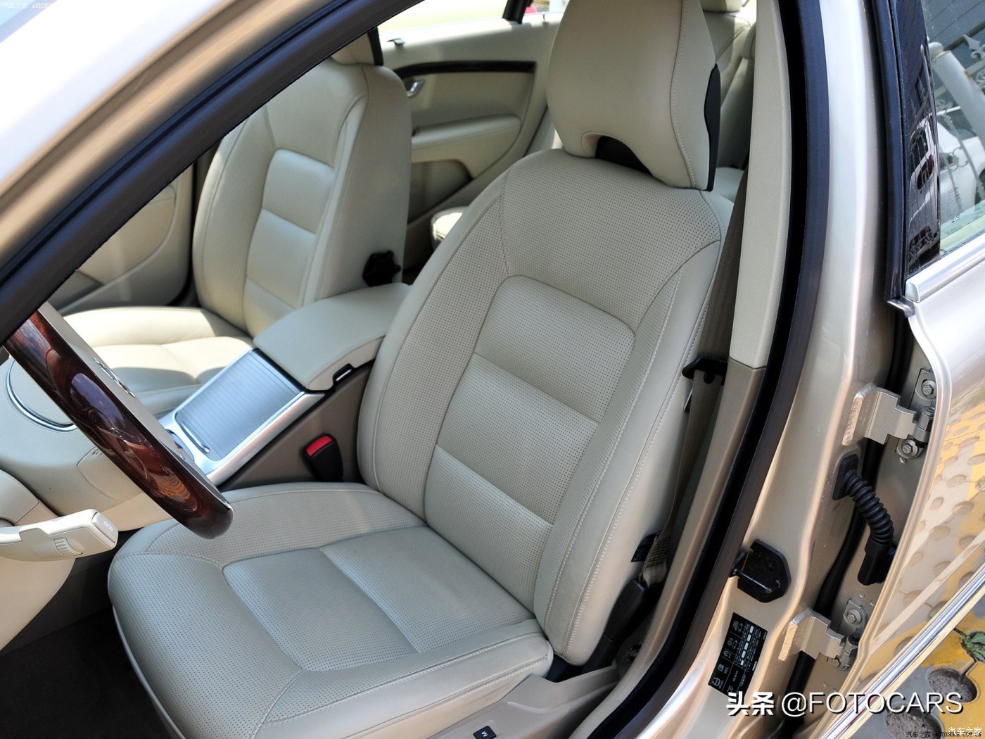 沃尔沃s80l3.0t2010款评论,当年沃尔沃s80l顶配