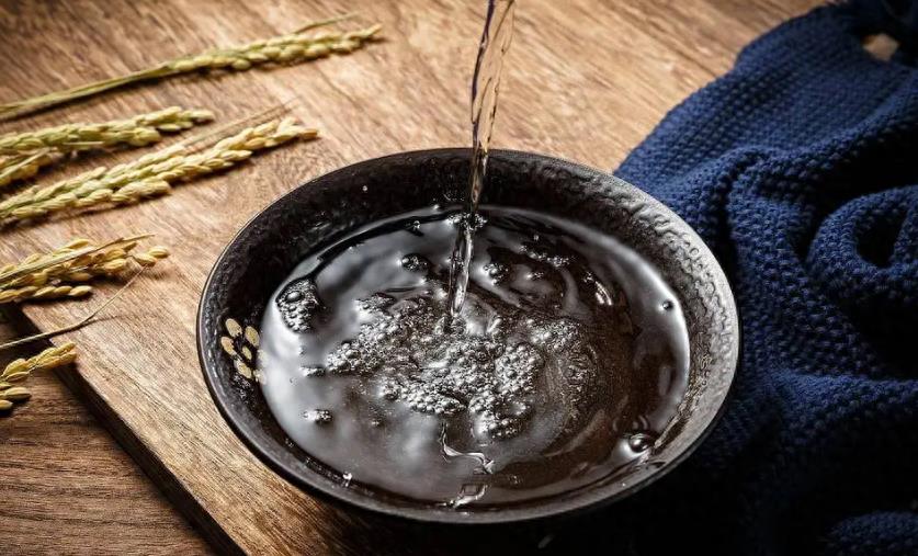 内蒙3大失败酒，辉煌时万家共饮，名扬四海如今因内卷走不出当地