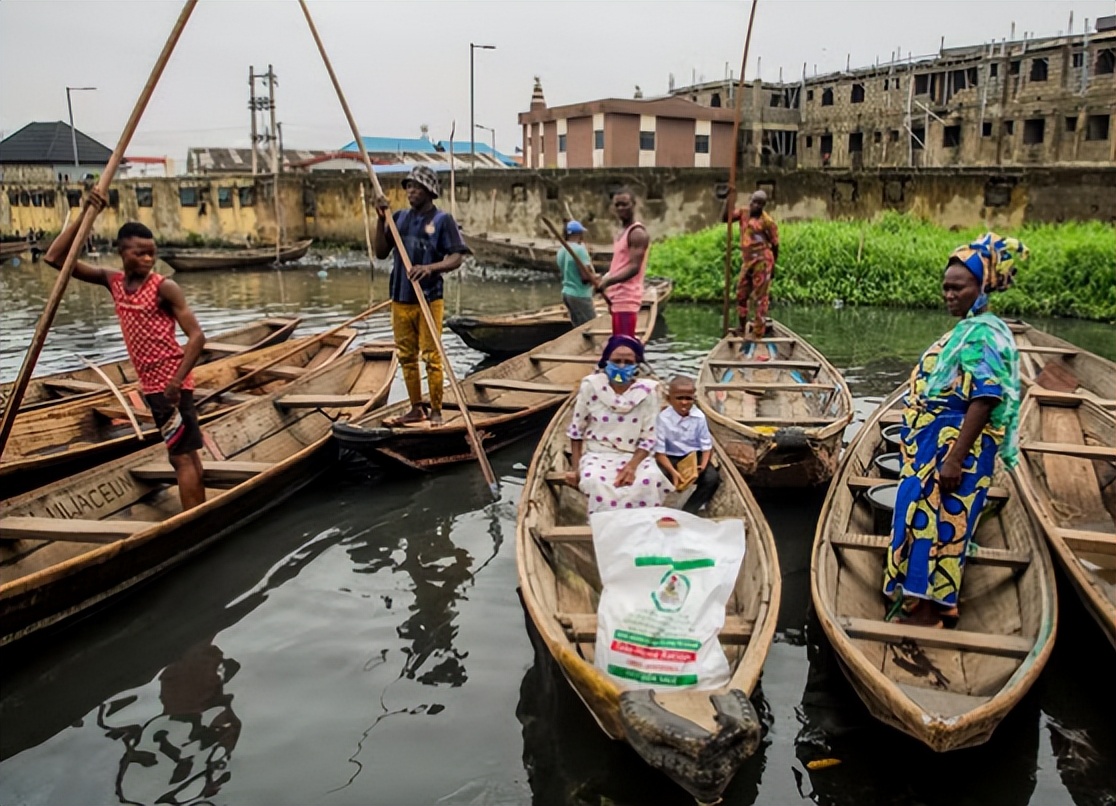 世界上最大的水上贫民窟纪录片,世界上最大的水上贫民窟是