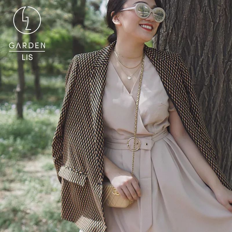 适合30-40岁穿的女装微胖,40-45岁高档大码女装微胖