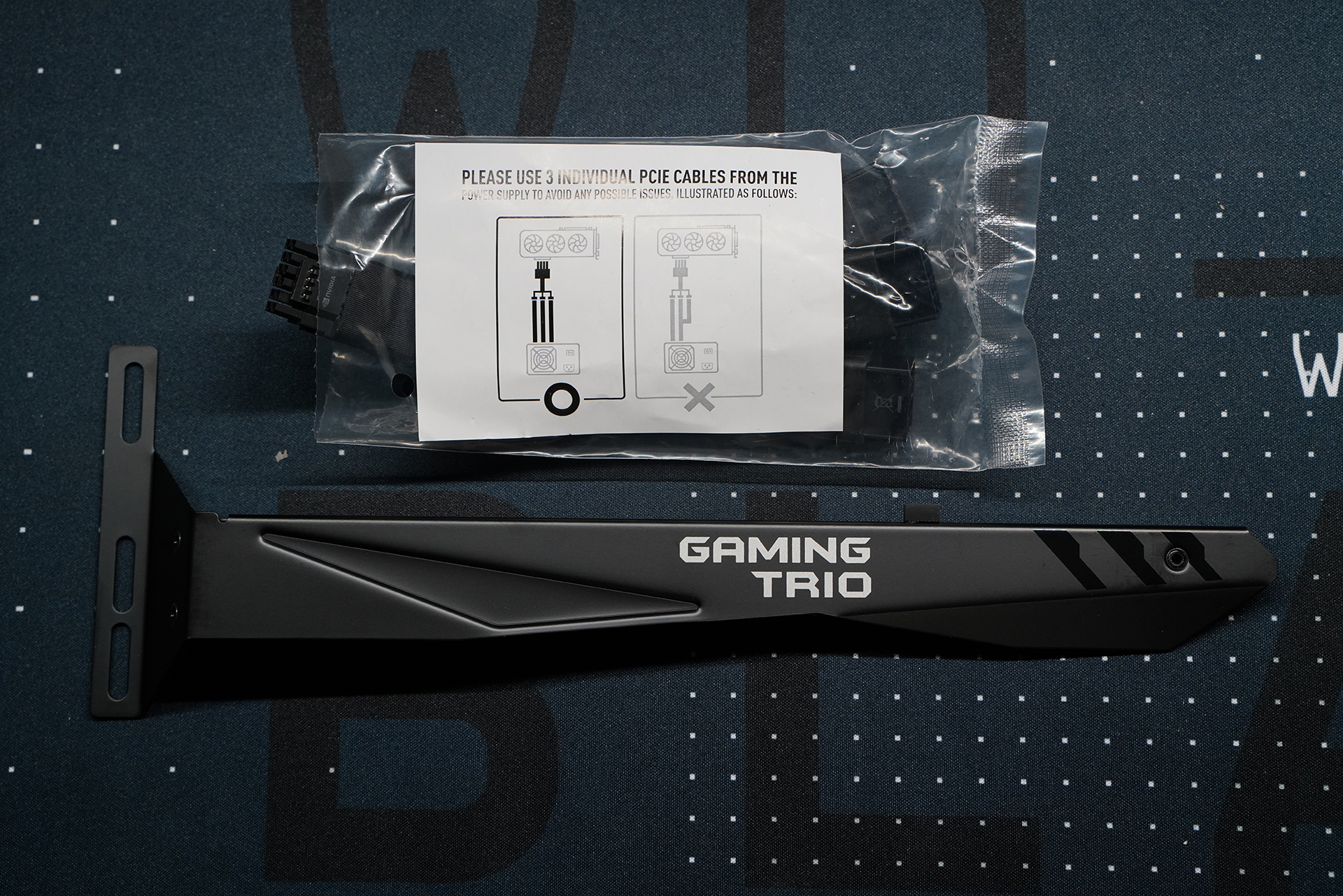 rtx4080魔龙和4090尺寸,rtx4080魔龙多少pin供电