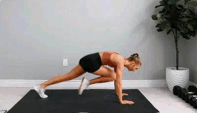 仰卧起坐每天坚持练能练出腹肌吗,每天做100个仰卧起坐多久练出腹肌