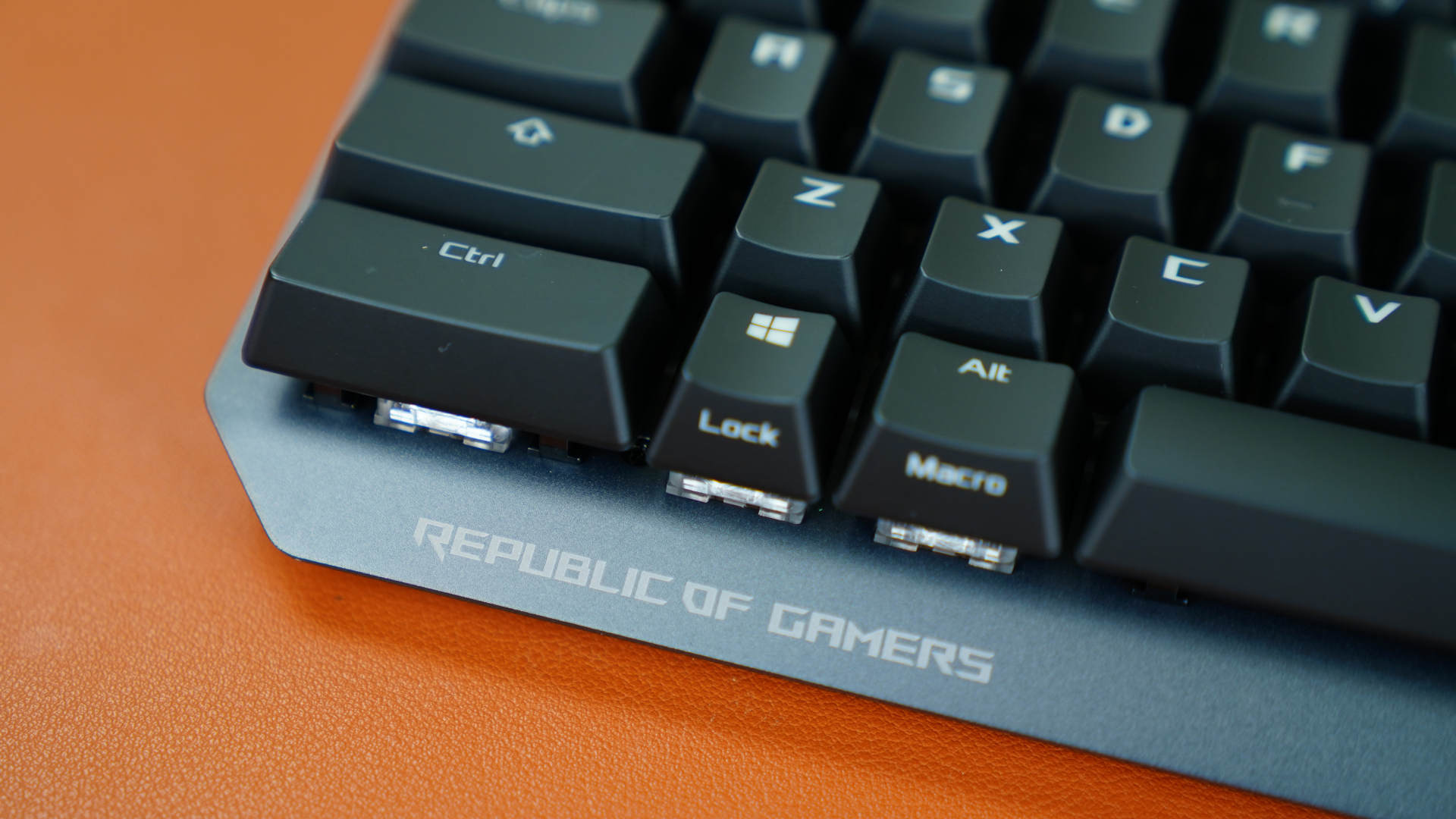 rog游侠tklnx键盘测评,rog游侠nx键盘测评