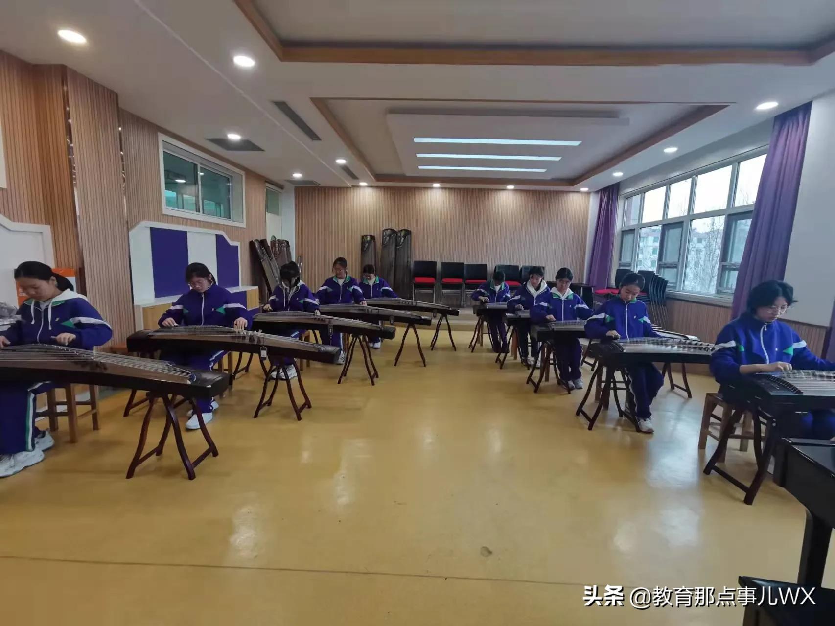 学校社团校长讲话,校长在教学总结表彰会上讲话