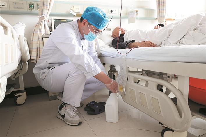 男护士每天的生活,军队男护士日常