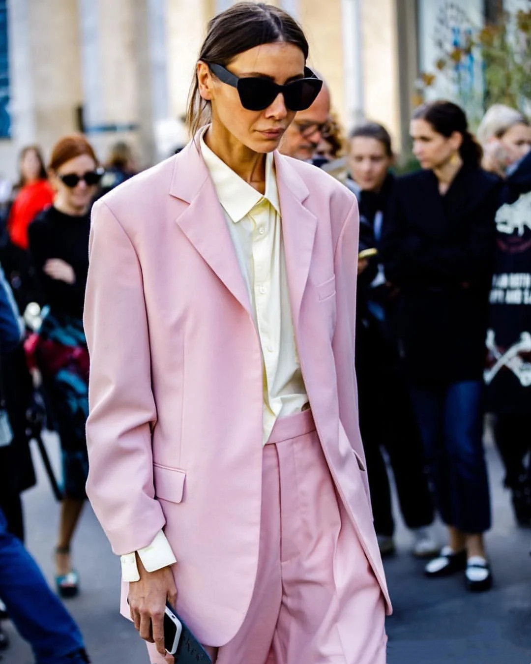 男士西装搭什么裤子才时髦,西装可以搭配的裤子宽松款式