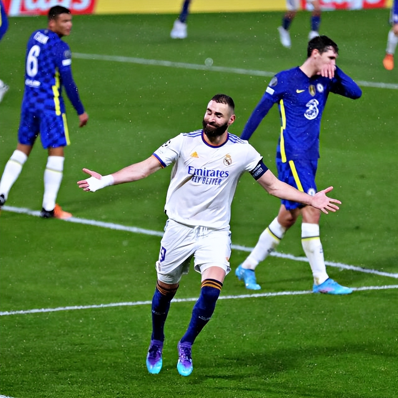 谁是下一位？四大门将见了他都失误，门将：不怪我，都怪本泽马