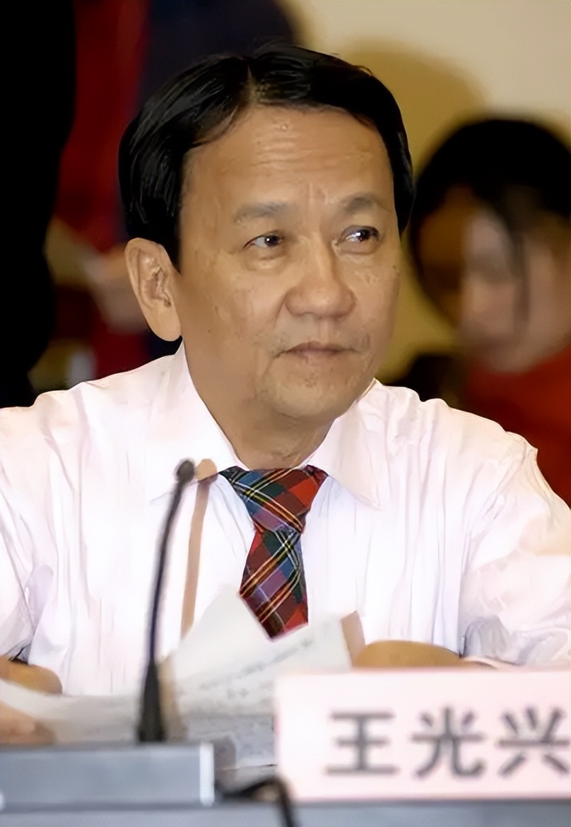 椰树直播间事件营销为什么成功,椰树直播带货引发争议