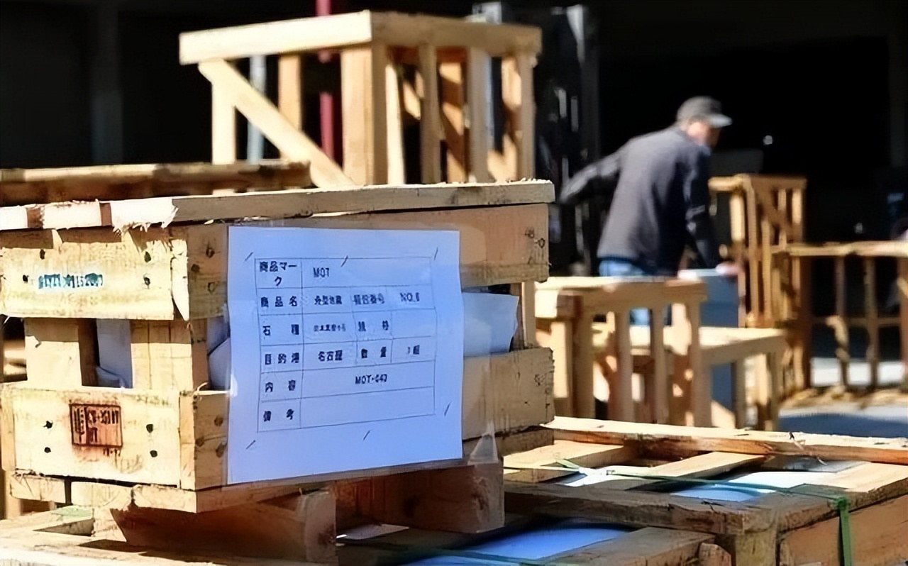 中国火葬场的棺材 (中国火葬场骨灰盒)