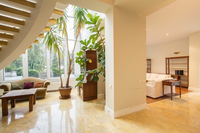 在澳门做生意一个月赚多少钱,在澳门做劳工怎么赚外快