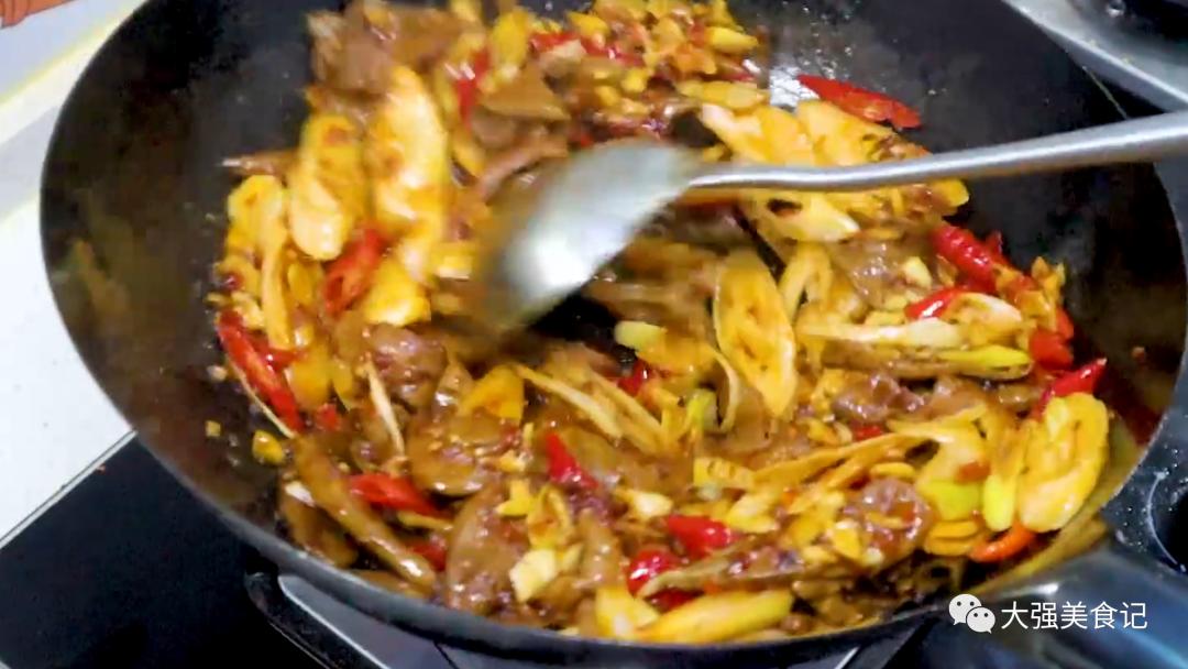 老年人阳过之后吃什么补品,建议中老年人多吃高叶酸食物