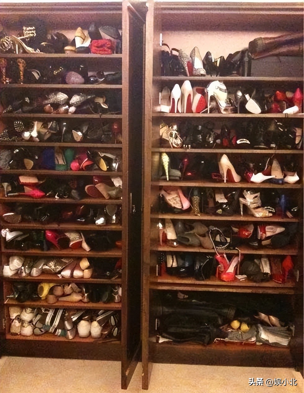 买衣服不看价钱,买衣服不看价格是什么心理