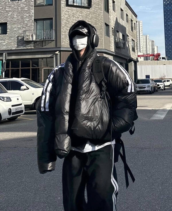 韩国穿搭ins大牌时尚博主,韩国穿搭ins时尚博主elborn