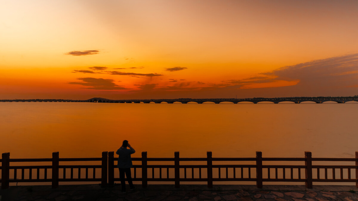 上海最大的湖,上海最大是什么湖