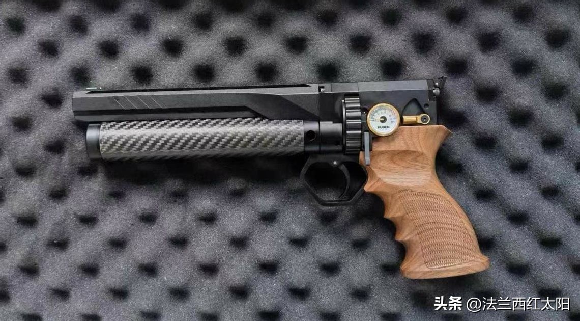 纯钢半自动手枪,高端木制半自动手枪