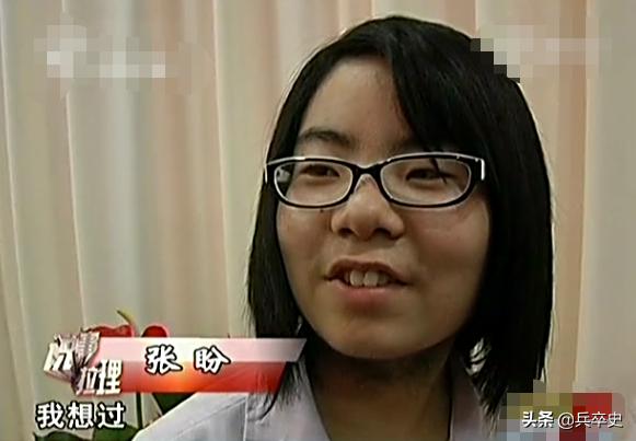 胡子女的真实故事,真实事件女孩长胡子