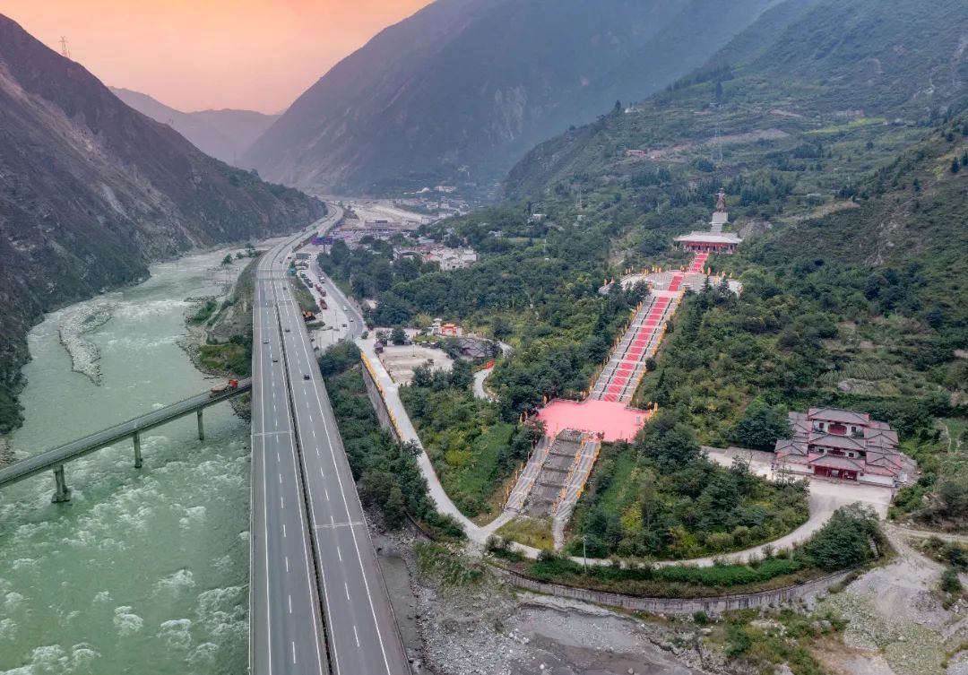 汶川是哪天呢,汶川大地震的威力到底有多强大呢