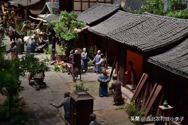 为什么有西汉东汉北宋南宋,根据什么不同宋朝分为北宋和南宋