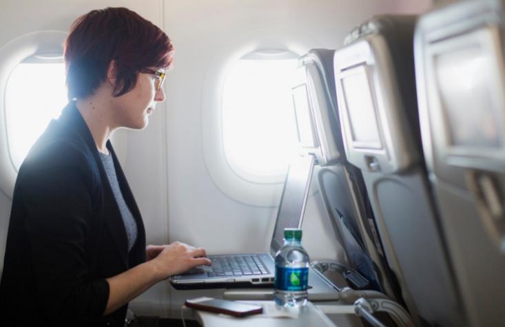 飞机上可以随便要什么东西,飞机上这五样东西是免费的