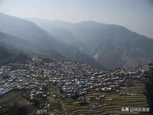 尼泊尔大部分地区是山地，为何可以承载三千万人口？