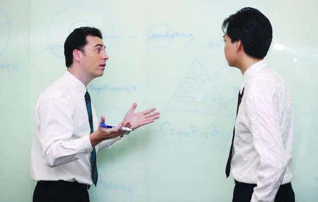 工作失职如何向领导汇报话术,给领导汇报工作的简单话术