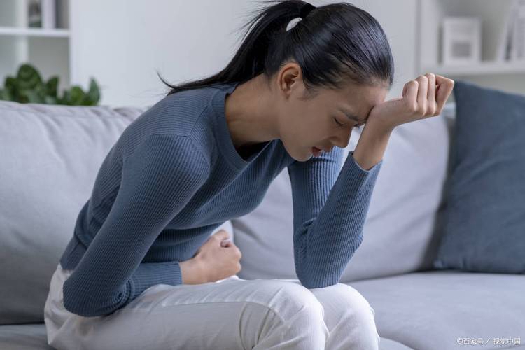 阴道镜有多尴尬？女子亲身体验，医生：这2类人，不愿意也要做！