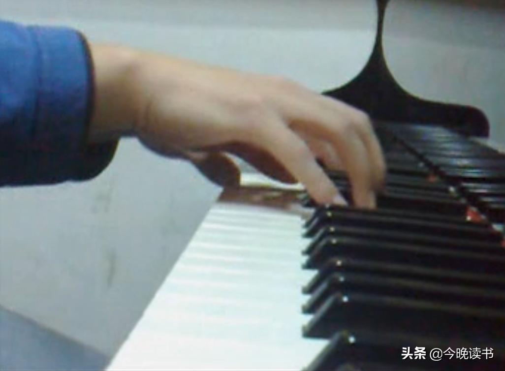 药家鑫行刑前视频,药家鑫被判死刑瞬间