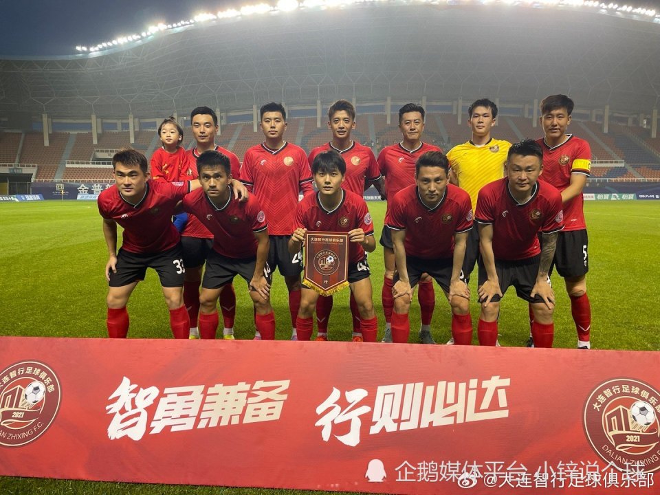 中乙积分榜:重庆铜梁龙大胜继续领跑,武汉江城逃离降级区