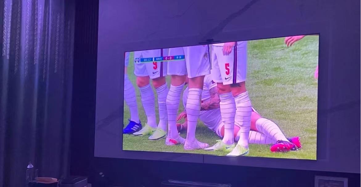 超大激光电视优缺点,价格上万的激光电视究竟有啥好