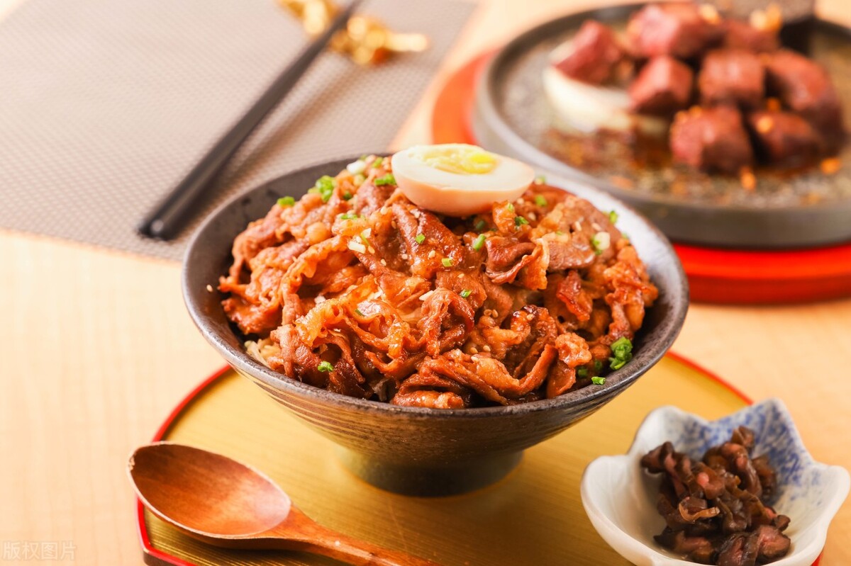 日本5天吃喝玩乐多少钱,日本旅游7天30万日元