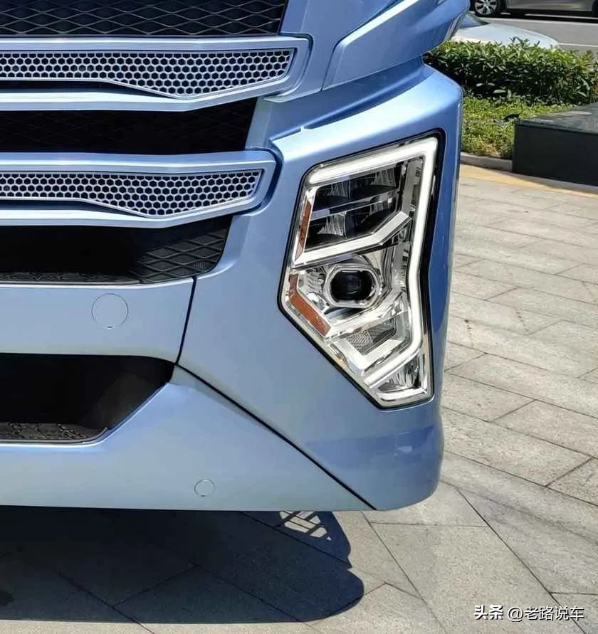 5万鹰途生活舱,解放鹰途生活舱试驾视频