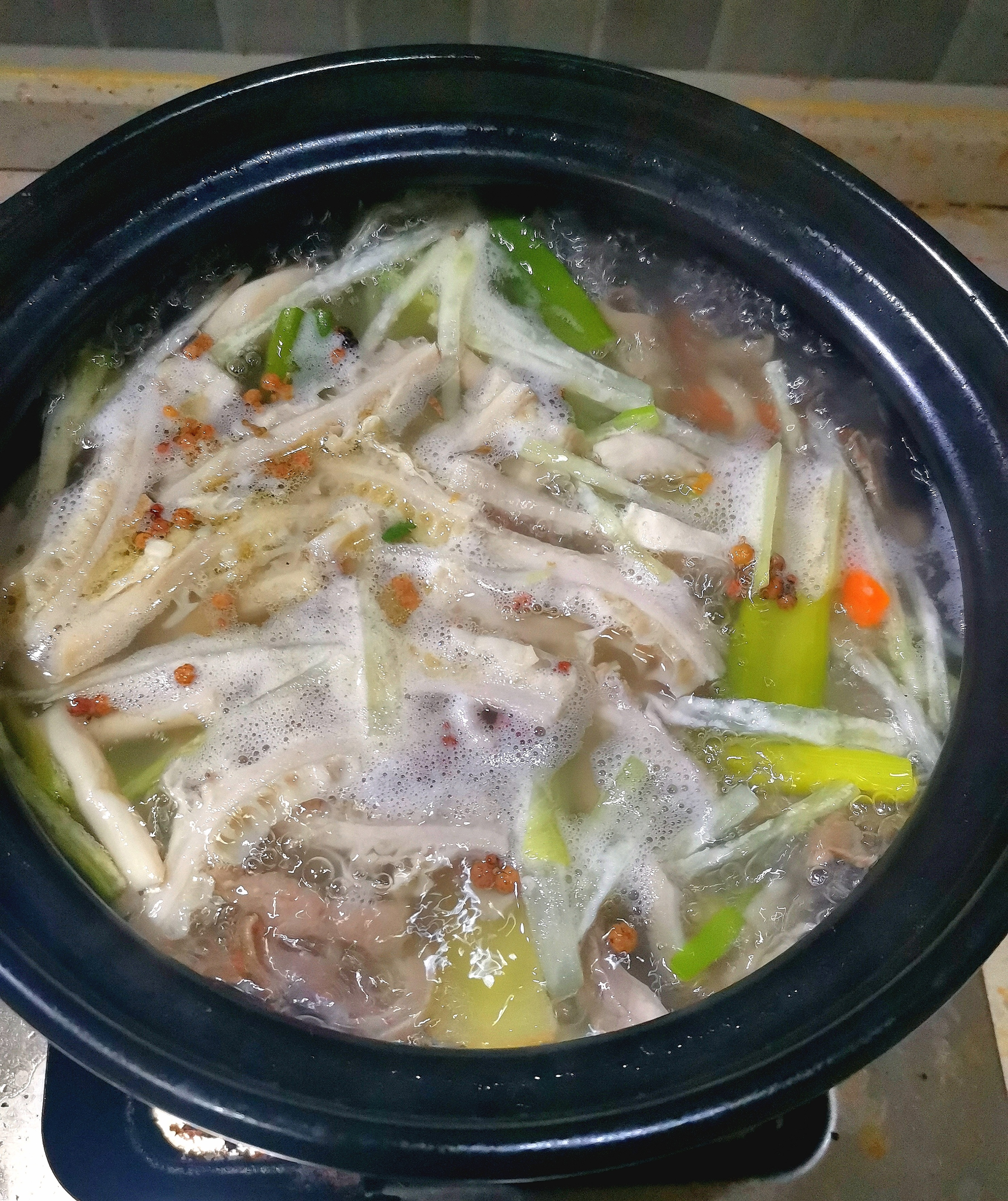 特色羊肉羊杂砂锅,麻辣羊肉羊杂煲
