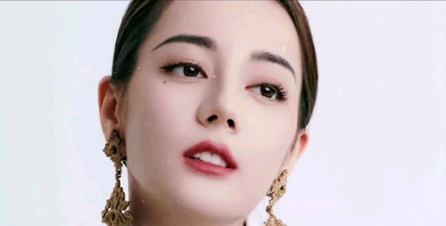 《*击狙**手》后劲太大!剧情高能成春节档黑马,这3点注定它成爆款