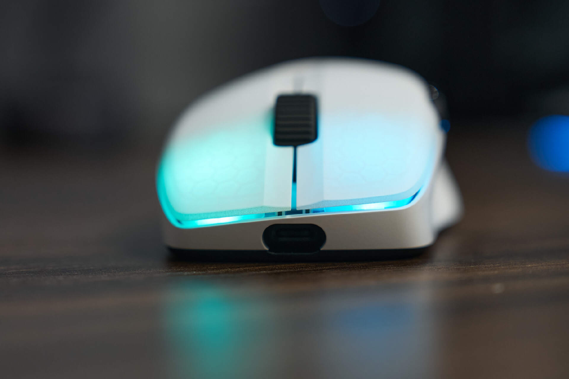 便宜鼠标和电竞鼠标外观对比,精选五款无线鼠标百元性价比之选