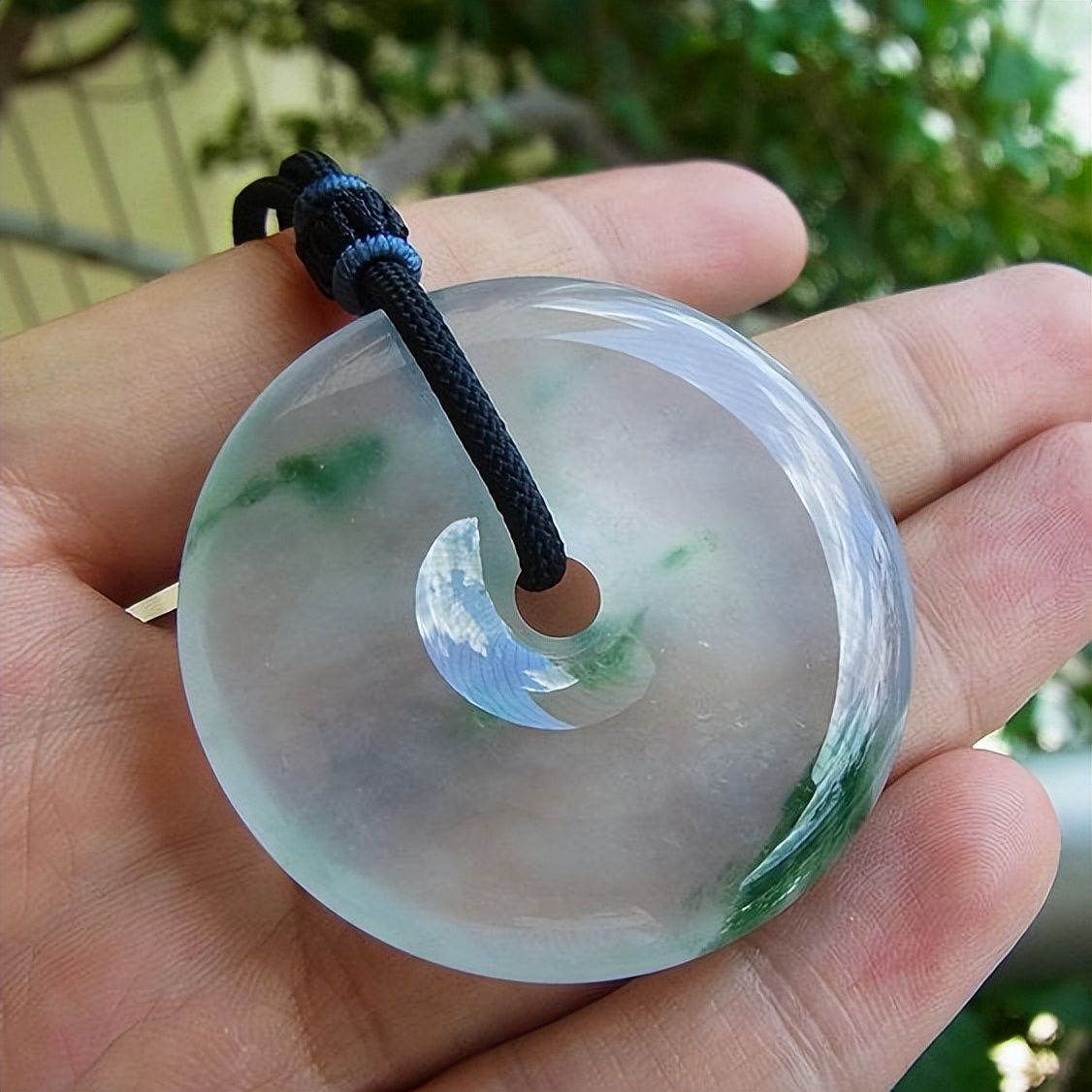 怀古翡翠值钱吗,硬币古币能值多少钱